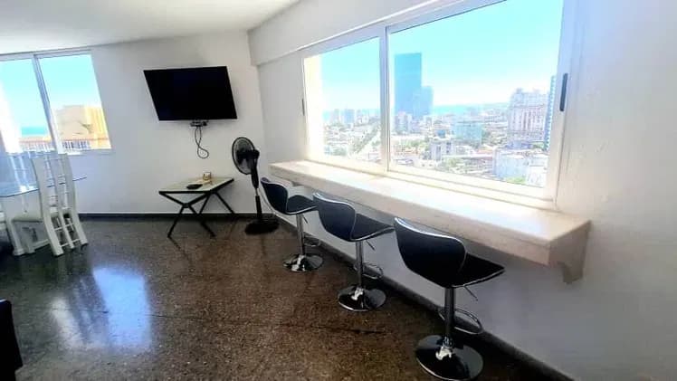 Vivienda de 3 habitaciones en Vedado, Plaza de la Revolución — foto 6 de 9