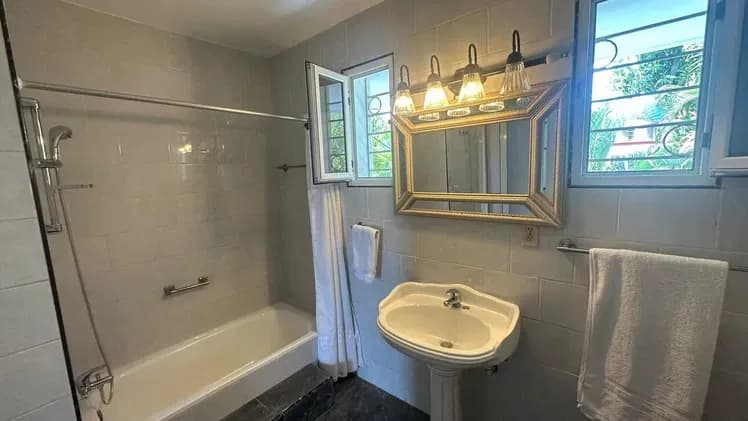 Vivienda de 5 habitaciones en Nuevo Vedado, Plaza de la Revolución — foto 8 de 10