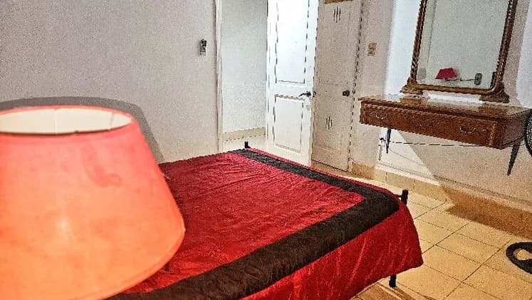 Vivienda de 2 habitaciones en Vedado, Plaza de la Revolución — foto 2 de 3