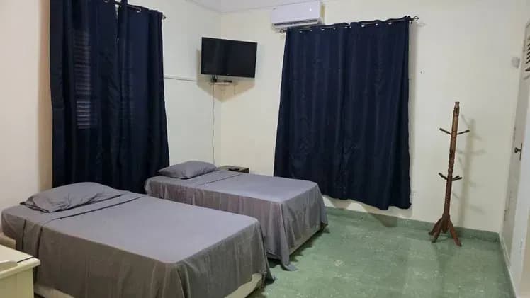 Vivienda de 2 habitaciones en Vedado, Plaza de la Revolución — foto 8 de 10