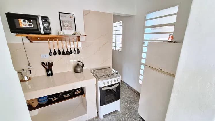 Vivienda de 2 habitaciones en Vedado, Plaza de la Revolución — foto 3 de 10