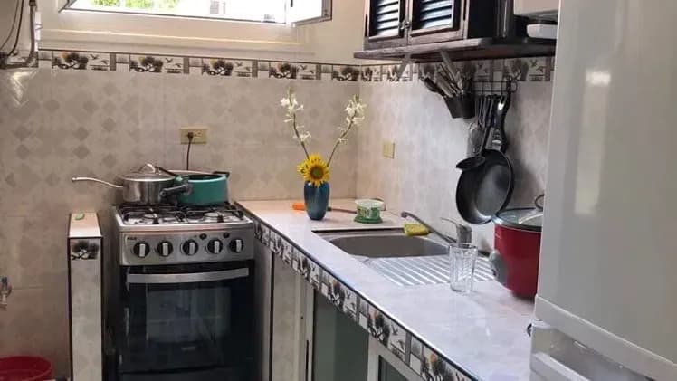 Vivienda de 2 habitaciones en Vedado, Plaza de la Revolución — foto 3 de 8