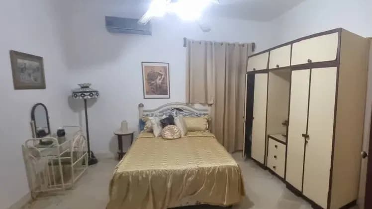 Vivienda de 3 habitaciones en Vedado, Plaza de la Revolución — foto 6 de 9