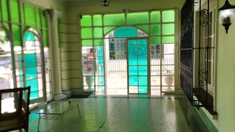 Vivienda de 6 habitaciones en Vedado, Plaza de la Revolución — foto 7 de 10