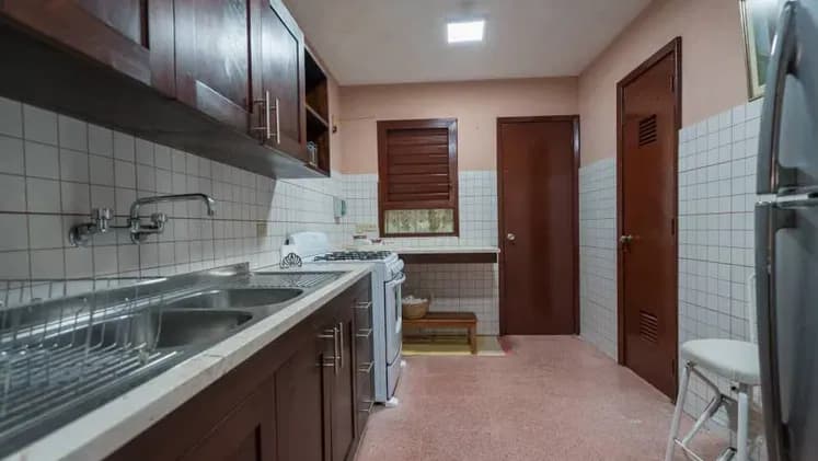 Vivienda de 3 habitaciones en Vedado, Plaza de la Revolución — foto 5 de 10