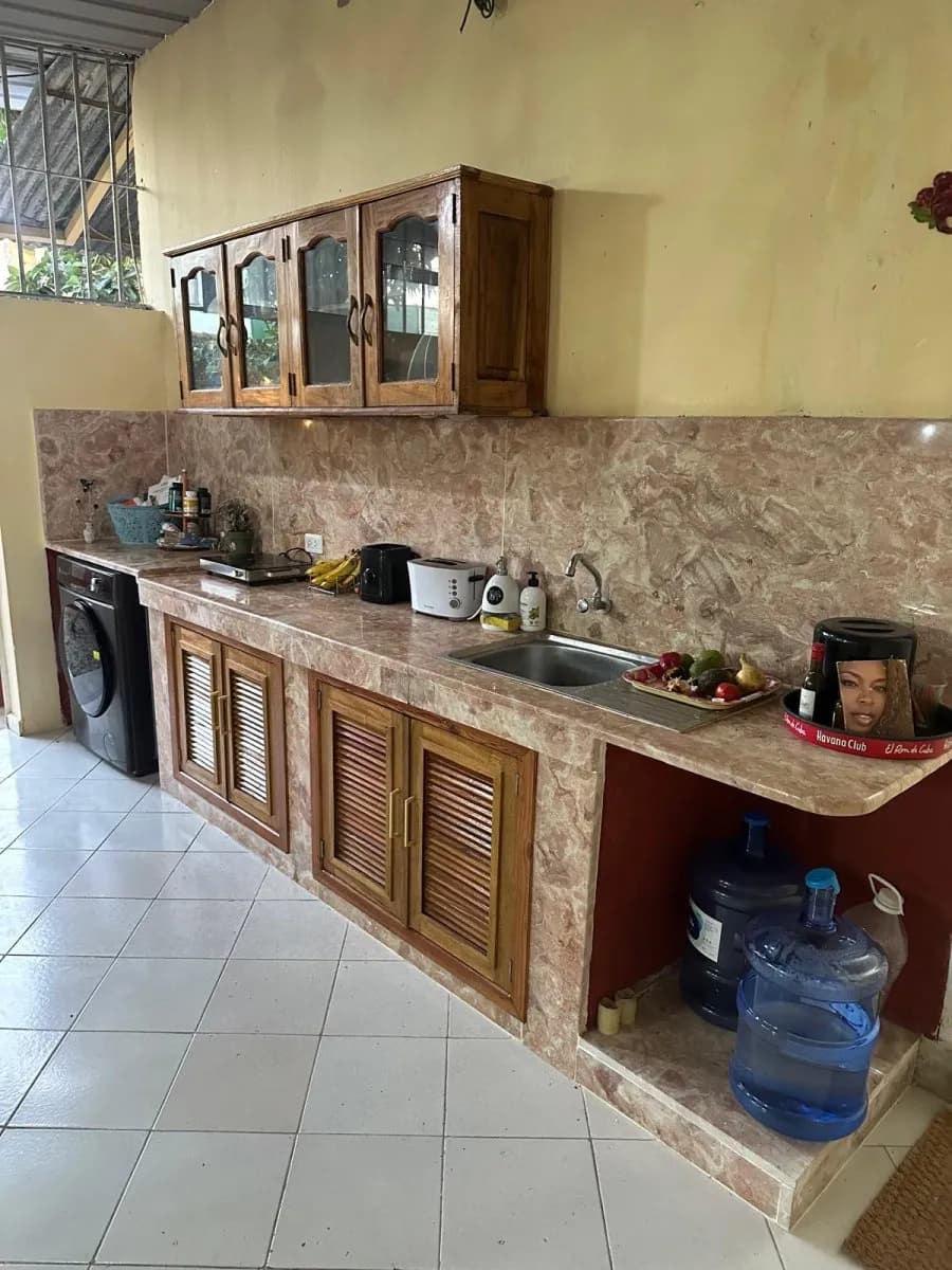 Vivienda de 4 habitaciones en Sevillano, Diez de Octubre — foto 6 de 12