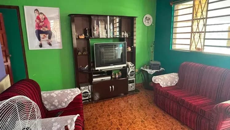Vivienda de 2 habitaciones en La Ceiba, Playa — foto 2 de 10
