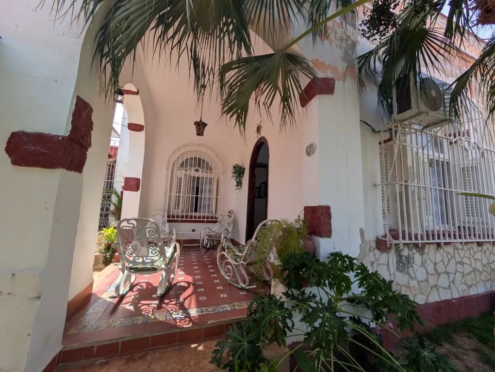 Vivienda de 6 habitaciones en Miramar, Playa — foto 3 de 12