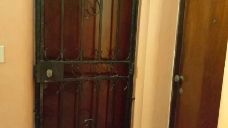 Vivienda de 3 habitaciones en Vedado, Plaza de la Revolución