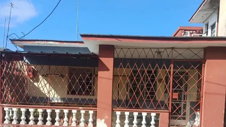 Vivienda de 3 habitaciones en Lawton, Diez de Octubre