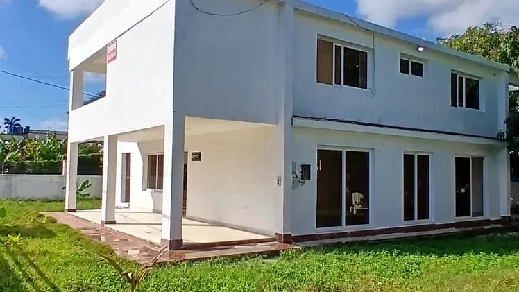 Vivienda de 3 habitaciones en Cojímar, La Habana del Este — foto 1 de 10