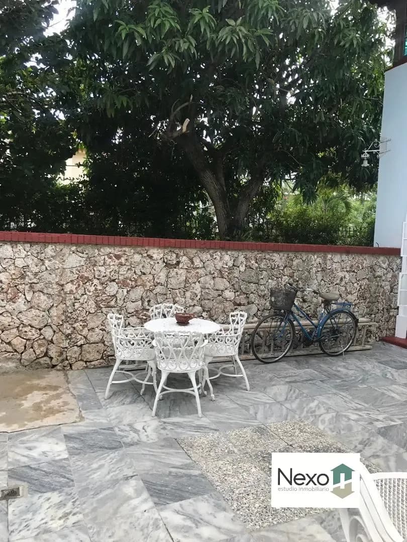Casa de 4 habitaciones en Playa, La Habana — foto 23 de 25