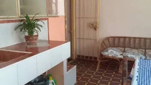 Vivienda de 6 habitaciones en Santos Suárez, Diez de Octubre — foto 1 de 10