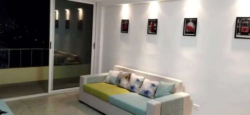 Casa de 2 habitaciones en Centro Habana, La Habana — foto 15 de 17