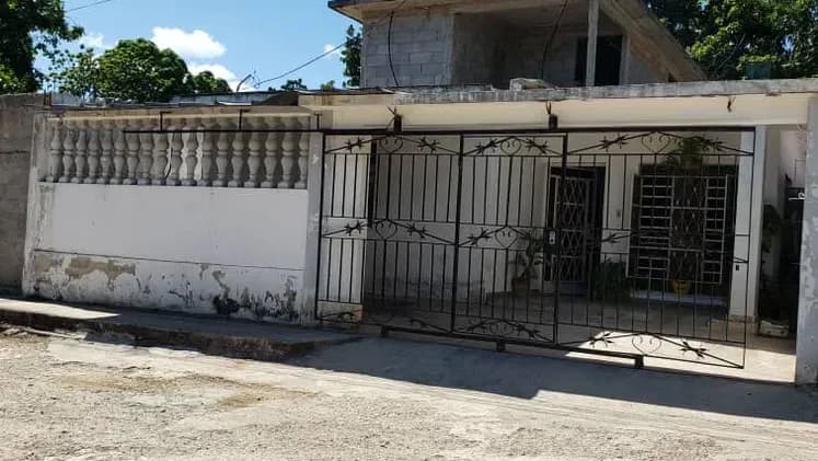 Vivienda de 2 habitaciones en Mazorra, Boyeros — foto 1 de 9