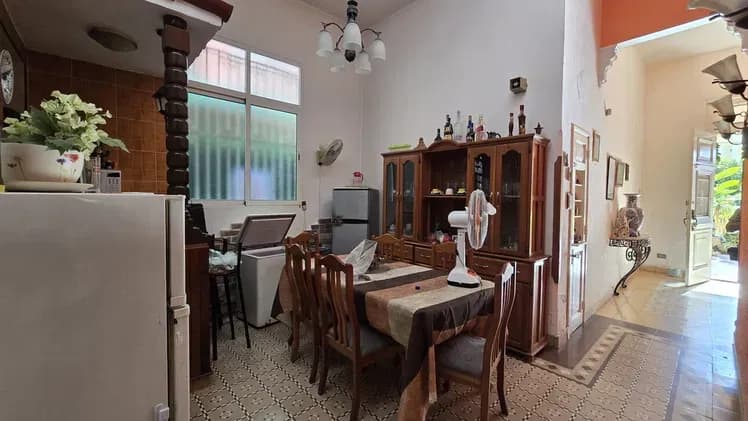 Vivienda de 4 habitaciones en Vedado, Plaza de la Revolución — foto 1 de 7
