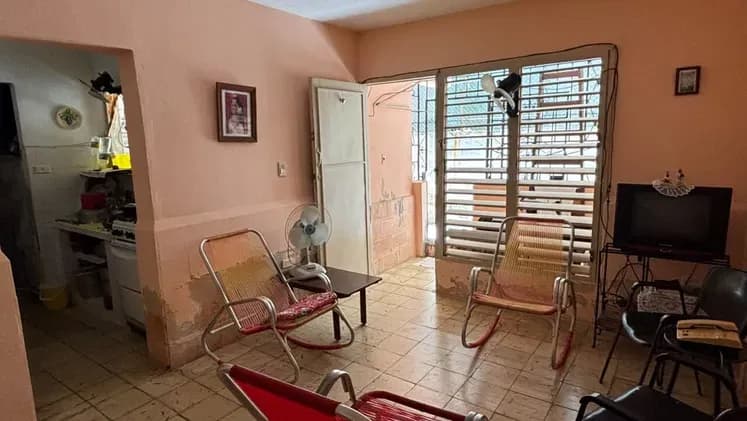 Vivienda de 2 habitaciones en Vedado, Plaza de la Revolución — foto 1 de 7