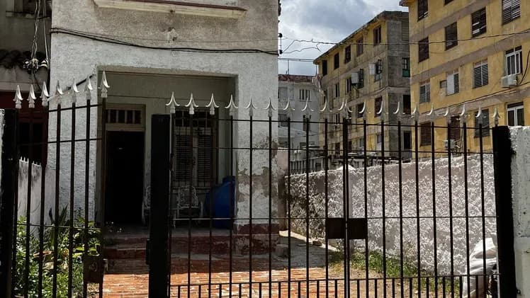 Vivienda de 2 habitaciones en Vedado, Plaza de la Revolución — foto 2 de 10