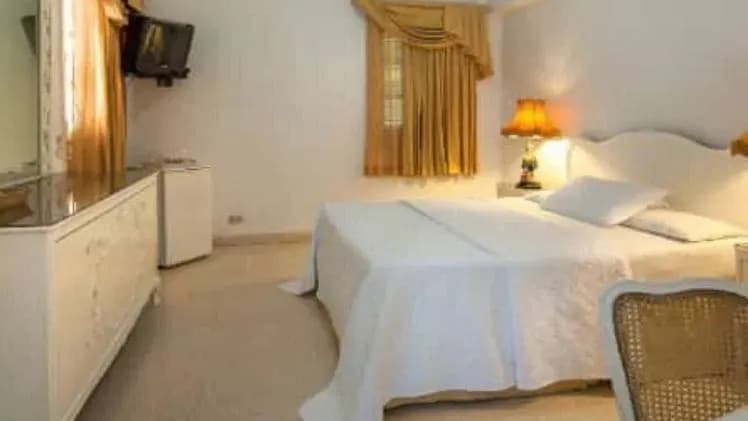 Vivienda de 3 habitaciones en Vedado, Plaza de la Revolución — foto 4 de 8
