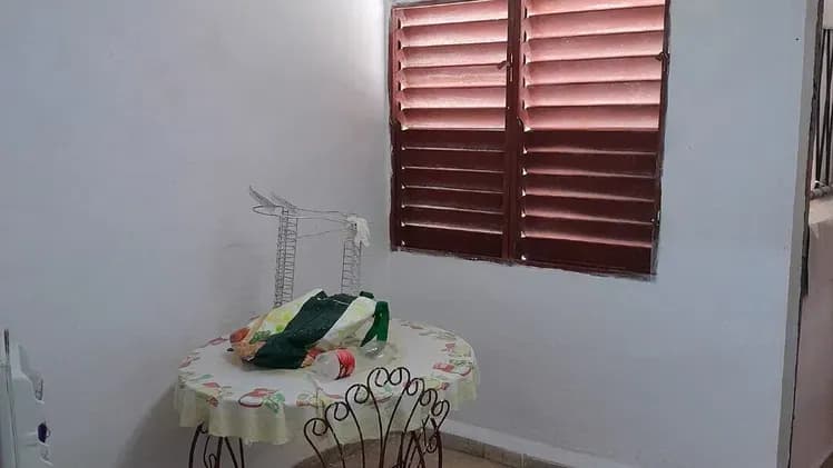 Vivienda de 2 habitaciones en Nalón, Guanabacoa — foto 2 de 8
