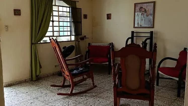 Vivienda de 2 habitaciones en Santos Suárez, Diez de Octubre