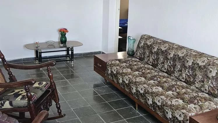 Vivienda de 2 habitaciones en Flores, Playa — foto 2 de 5