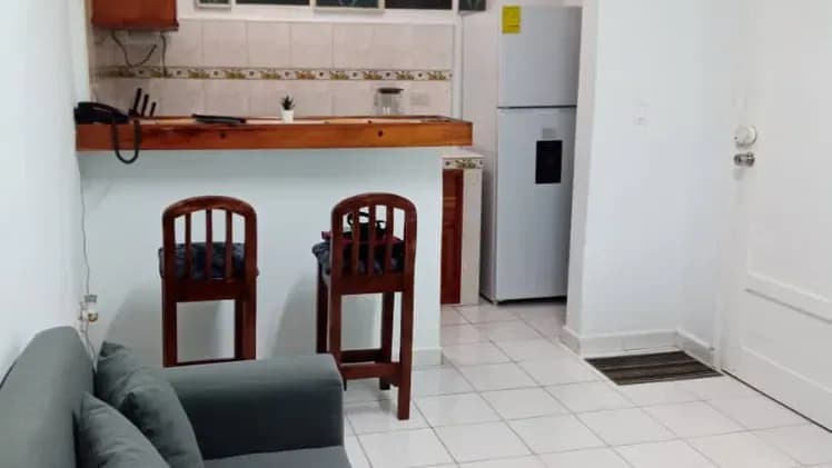 Vivienda de 1 habitaciones en Vedado, Plaza de la Revolución — foto 3 de 10