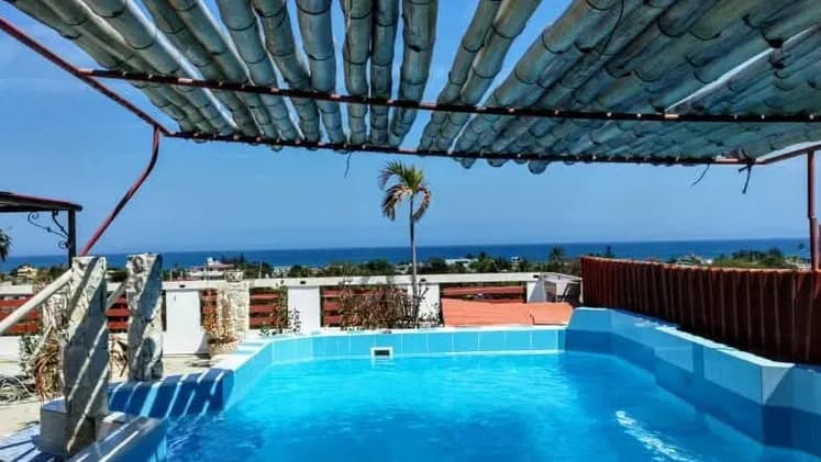 Vivienda de 5 habitaciones en Guanabo, La Habana del Este