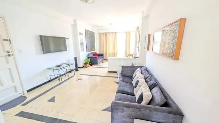 Vivienda de 2 habitaciones en Miramar, Playa — foto 1 de 10
