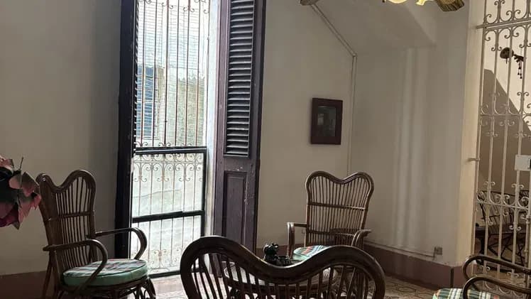 Vivienda de 8 habitaciones en Santos Suárez, Diez de Octubre — foto 2 de 6