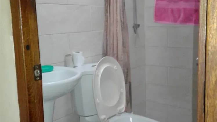 Vivienda de 3 habitaciones en Nalón, Guanabacoa — foto 4 de 4