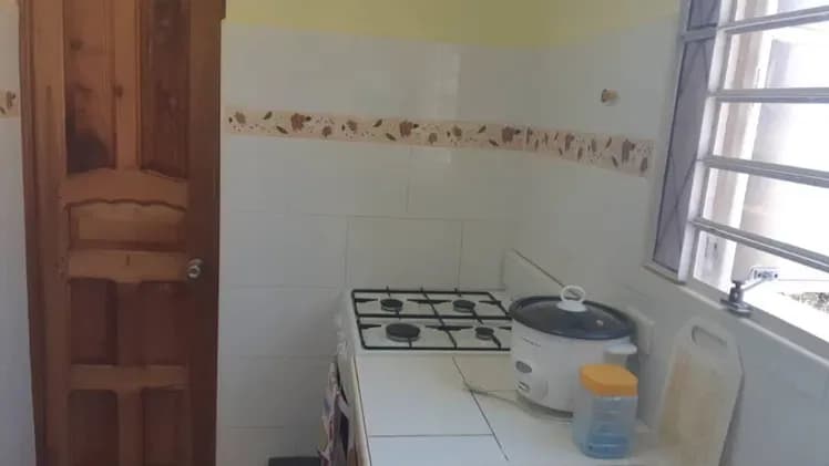 Vivienda de 2 habitaciones en Vedado, Plaza de la Revolución — foto 5 de 6
