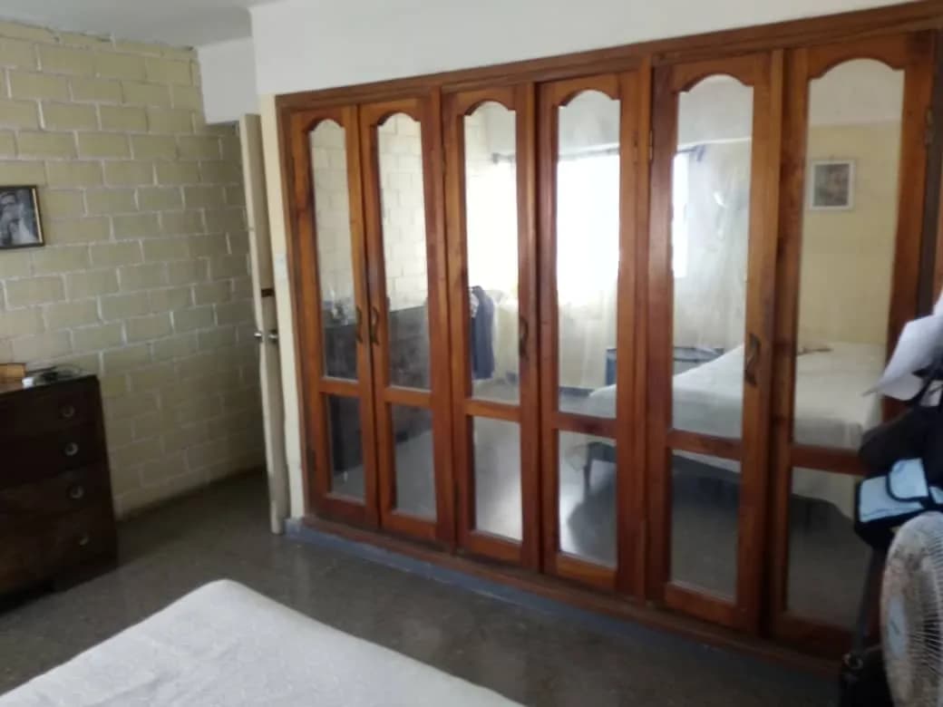 Vivienda de 4 habitaciones en Vedado, Plaza de la Revolución — foto 4 de 12