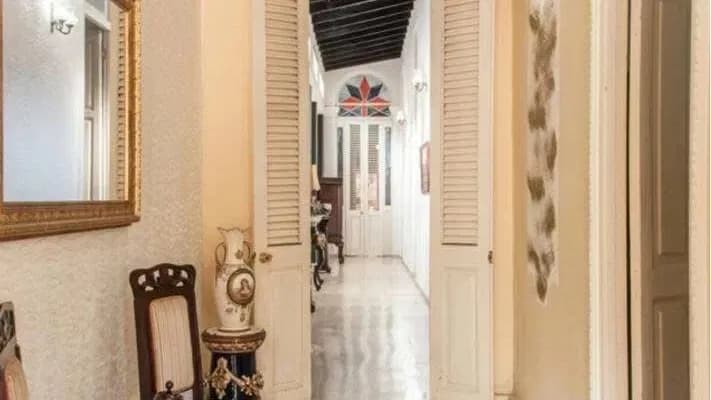 Vivienda de 7 habitaciones en Vedado, Plaza de la Revolución — foto 3 de 10