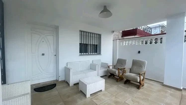 Vivienda de 5 habitaciones en Casino Deportivo, Cerro — foto 10 de 10