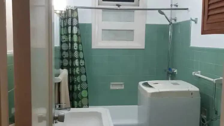 Vivienda de 2 habitaciones en Vedado, Plaza de la Revolución — foto 9 de 10