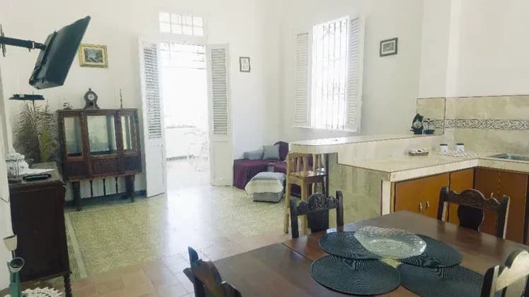 Vivienda de 2 habitaciones en Vedado, Plaza de la Revolución — foto 7 de 10