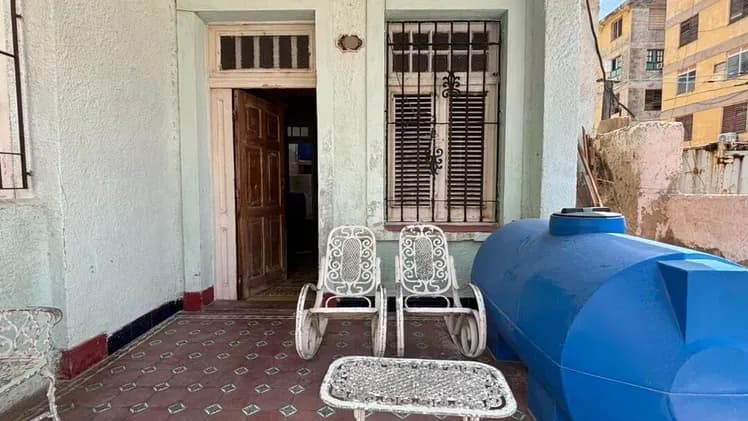 Vivienda de 2 habitaciones en Vedado, Plaza de la Revolución — foto 2 de 9