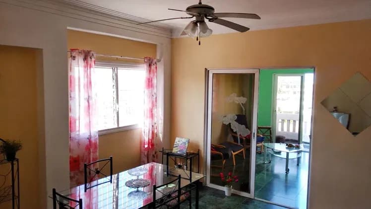 Vivienda de 3 habitaciones en Vedado, Plaza de la Revolución