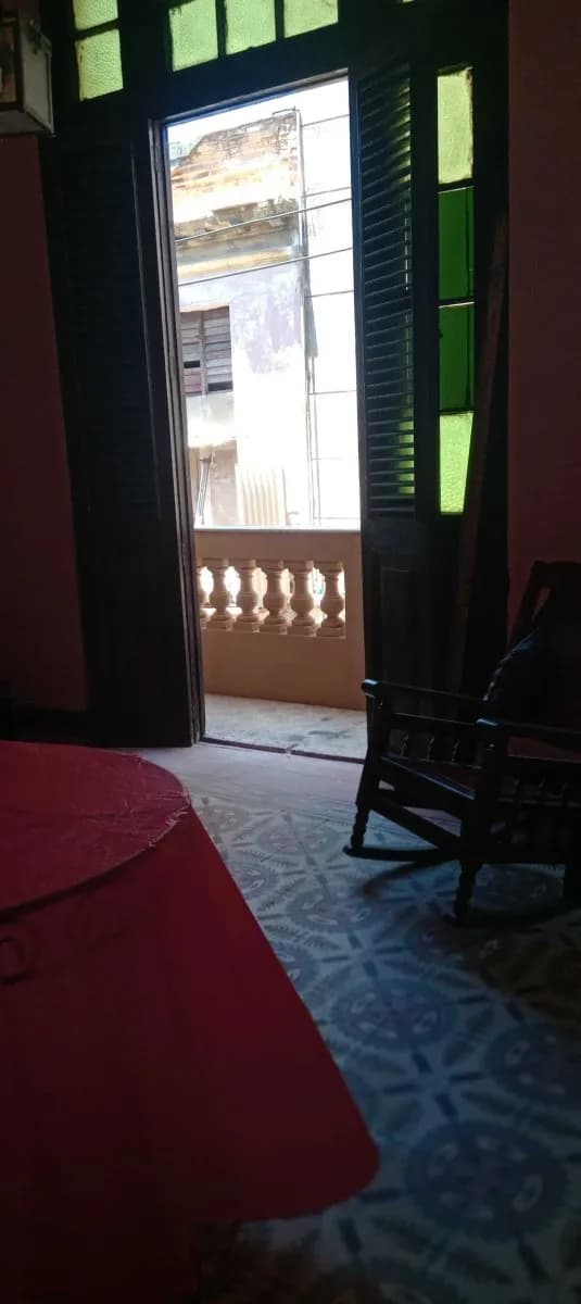 Vivienda de 4 habitaciones en Los Sitios, Centro Habana — foto 4 de 7