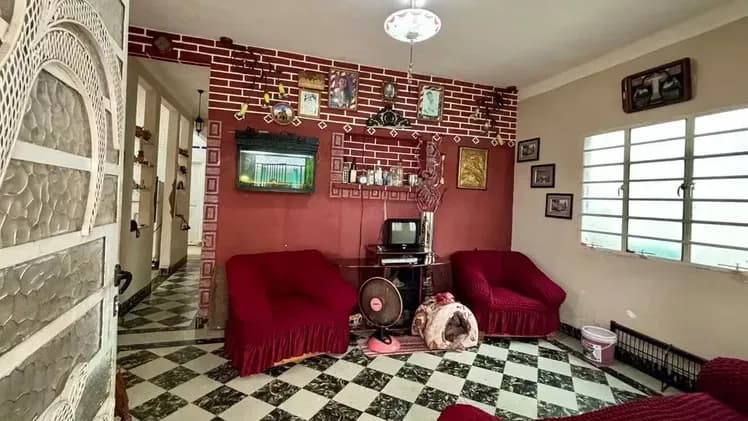 Vivienda de 4 habitaciones en California, San Miguel del Padrón — foto 1 de 7