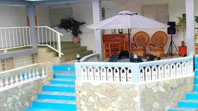 Vivienda de 10 habitaciones en Boca Ciega, La Habana del Este — foto 2 de 10