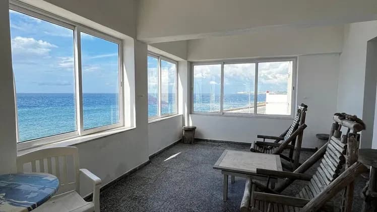Vivienda de 1 habitaciones en Vedado, Plaza de la Revolución — foto 2 de 10