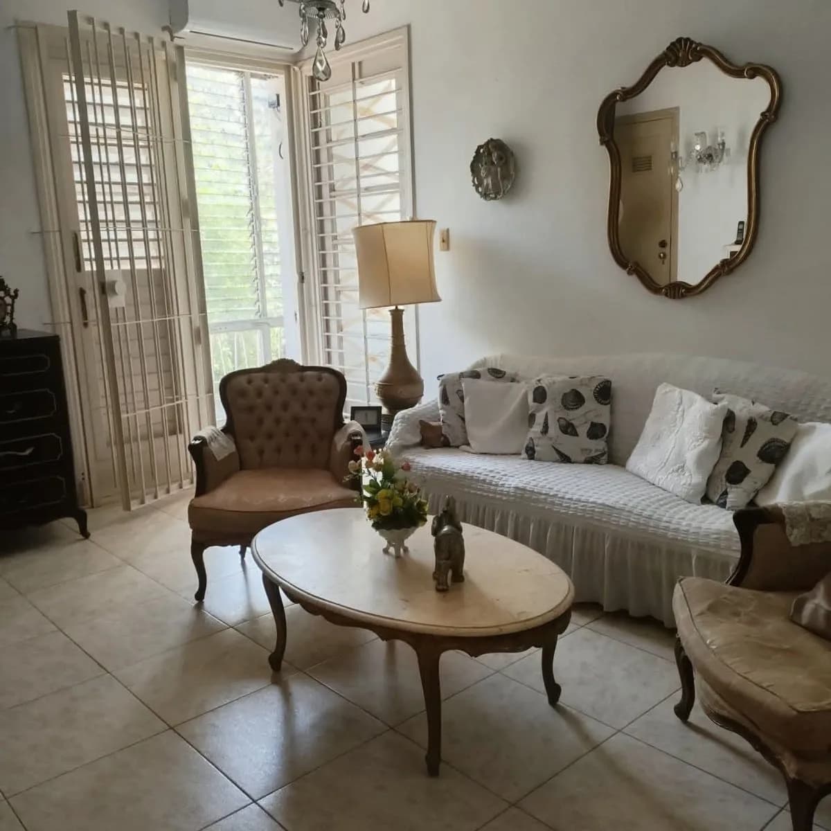 Vivienda de 3 habitaciones en Vedado, Plaza de la Revolución — foto 4 de 12