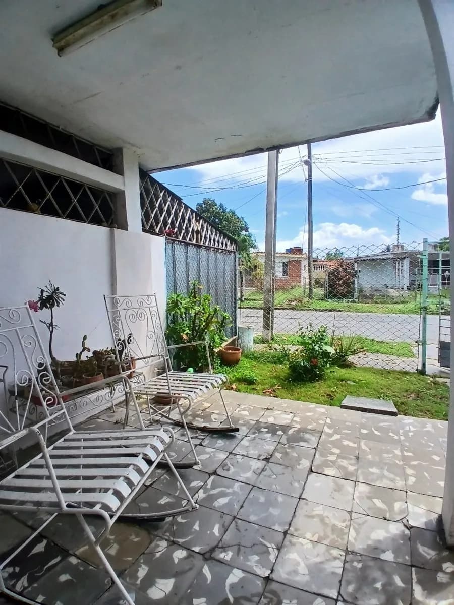 Vivienda de 3 habitaciones en Chibás, Guanabacoa — foto 3 de 12