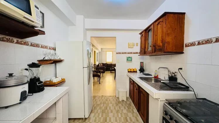 Vivienda de 3 habitaciones en Vedado, Plaza de la Revolución — foto 6 de 8