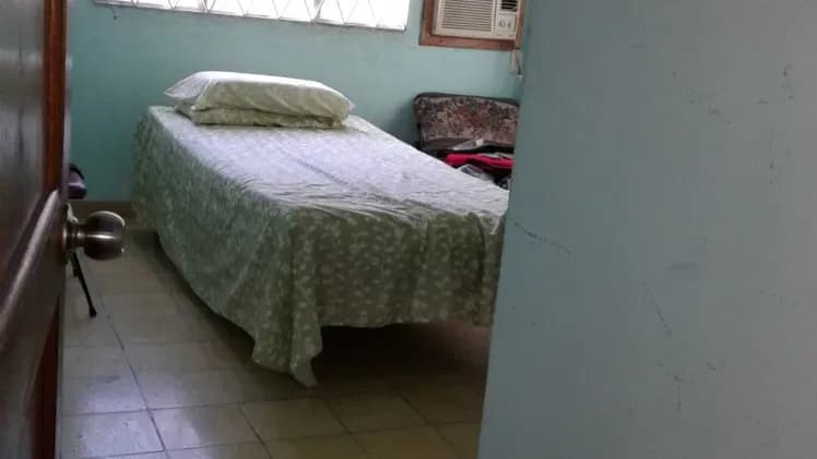 Vivienda de 3 habitaciones en Nalón, Guanabacoa — foto 3 de 4