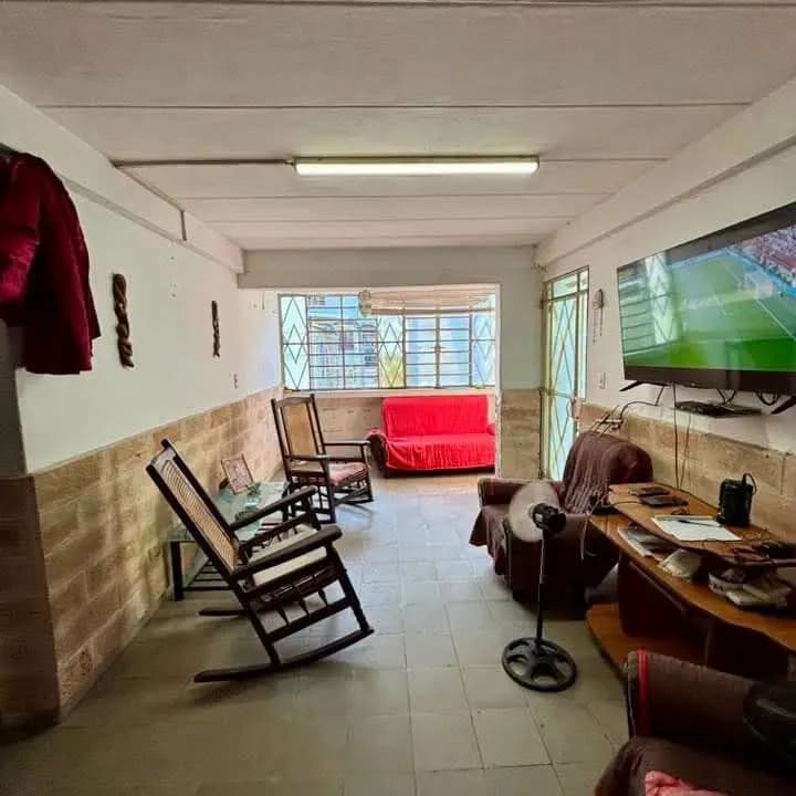 Vivienda de 3 habitaciones en Sevillano, Diez de Octubre