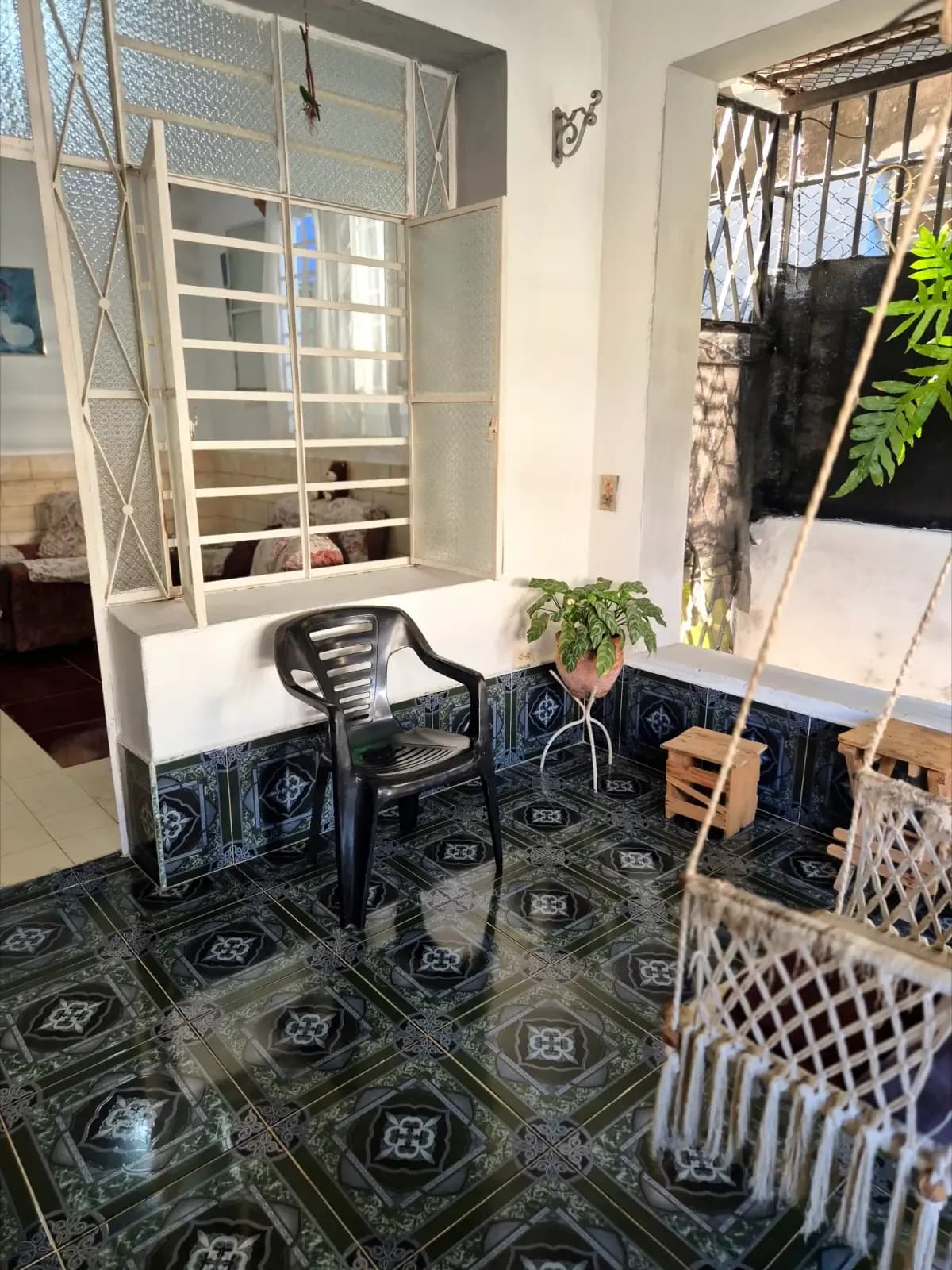 Casa de 3 habitaciones en Santos Suárez, Diez de Octubre