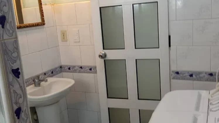 Vivienda de 2 habitaciones en Vedado, Plaza de la Revolución — foto 2 de 5